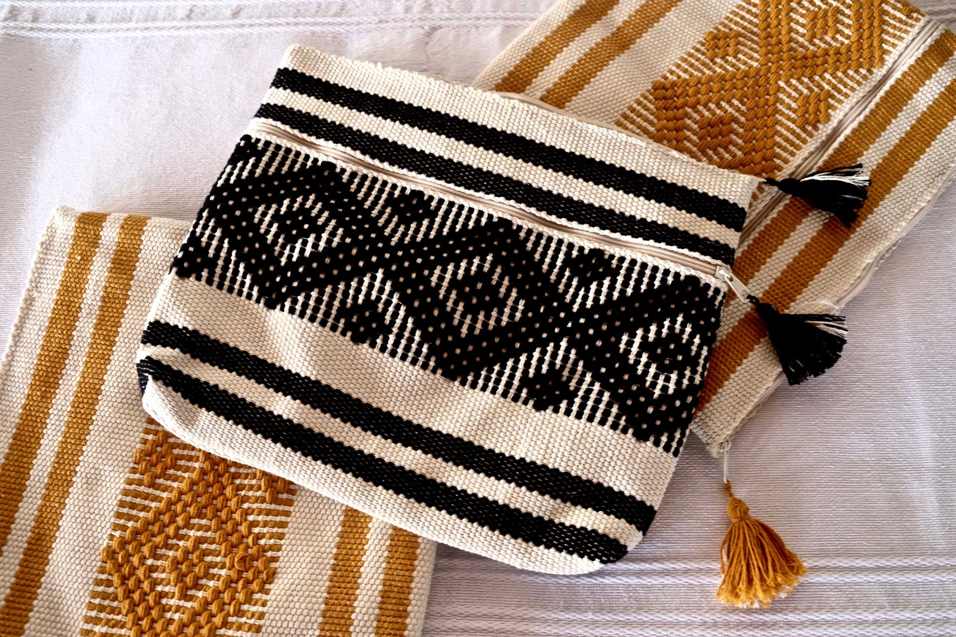 Handwoven Mexican Textile Bag | Black & White