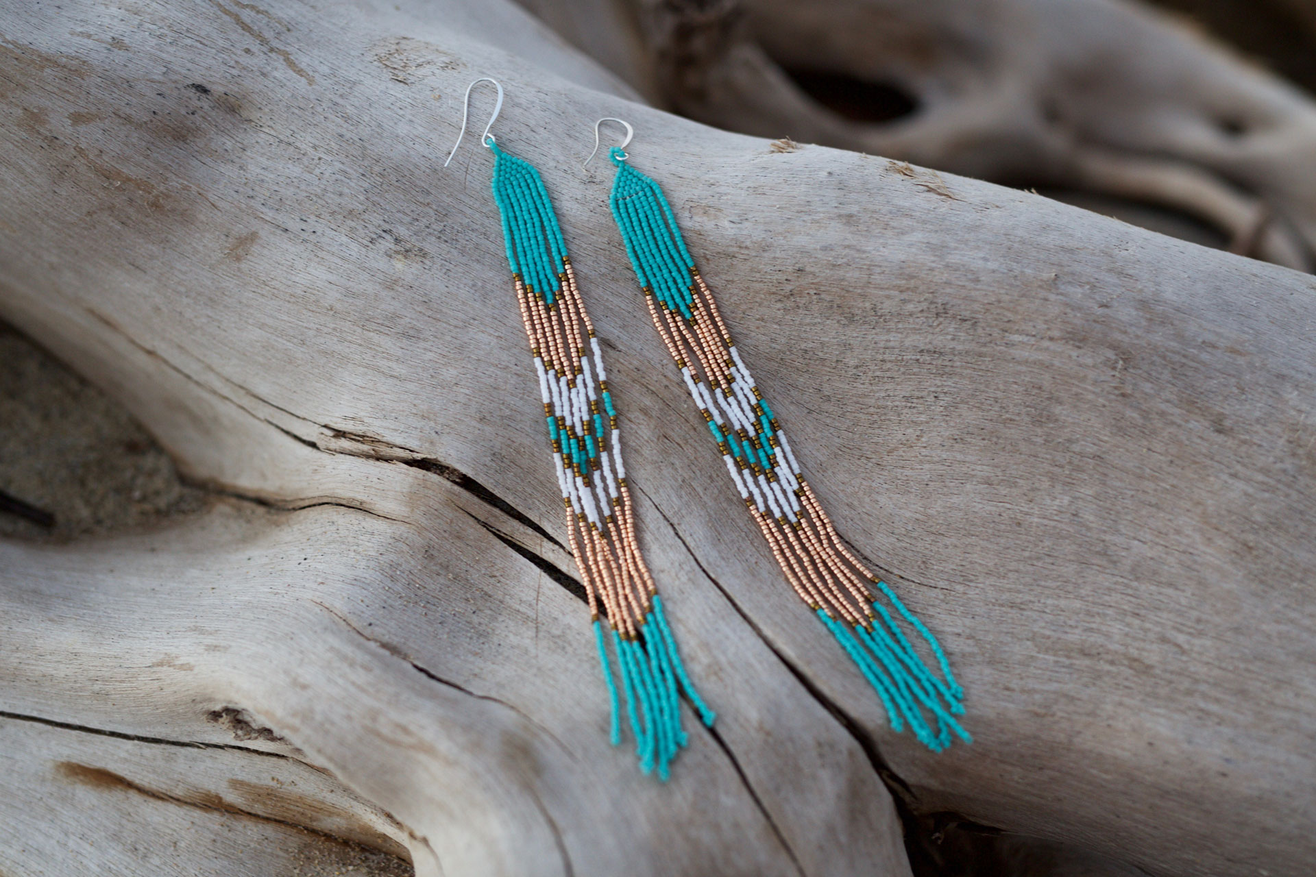 Lahmu beaded Earrings turquoise and rose gold