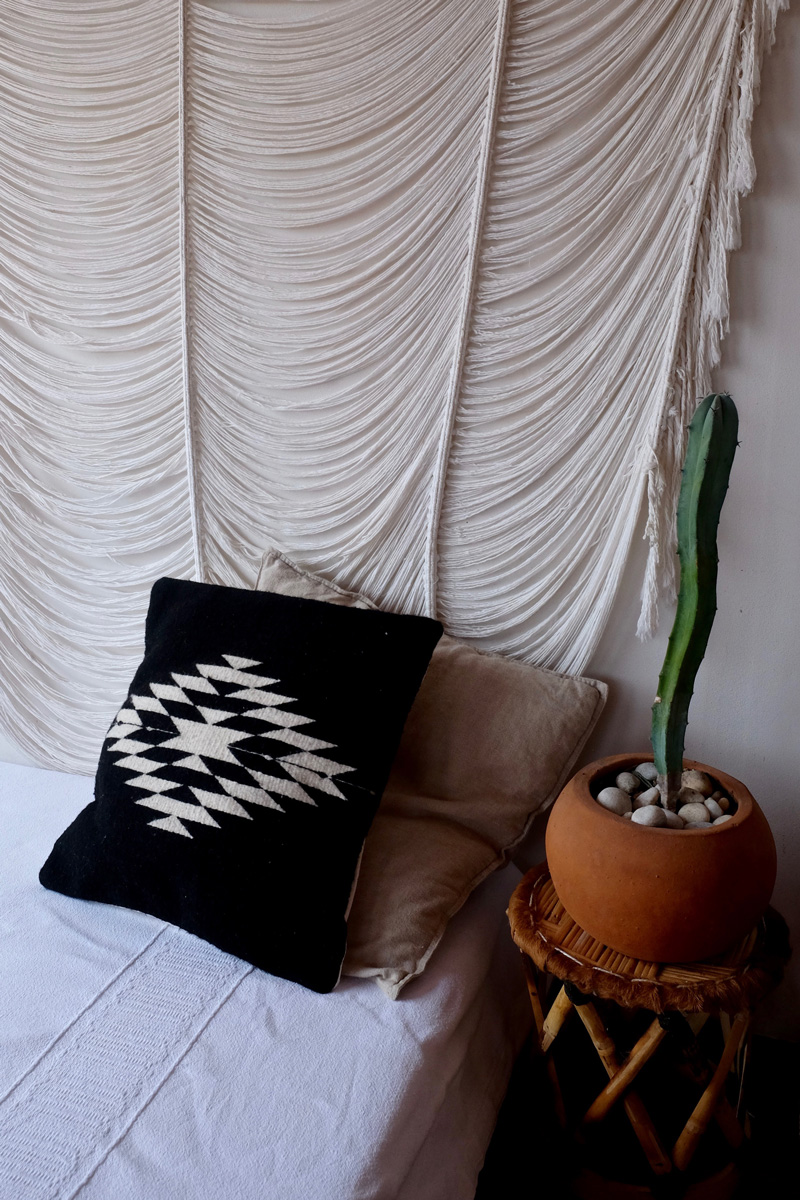 Zapotec Diamond Handmade Cushion | Black