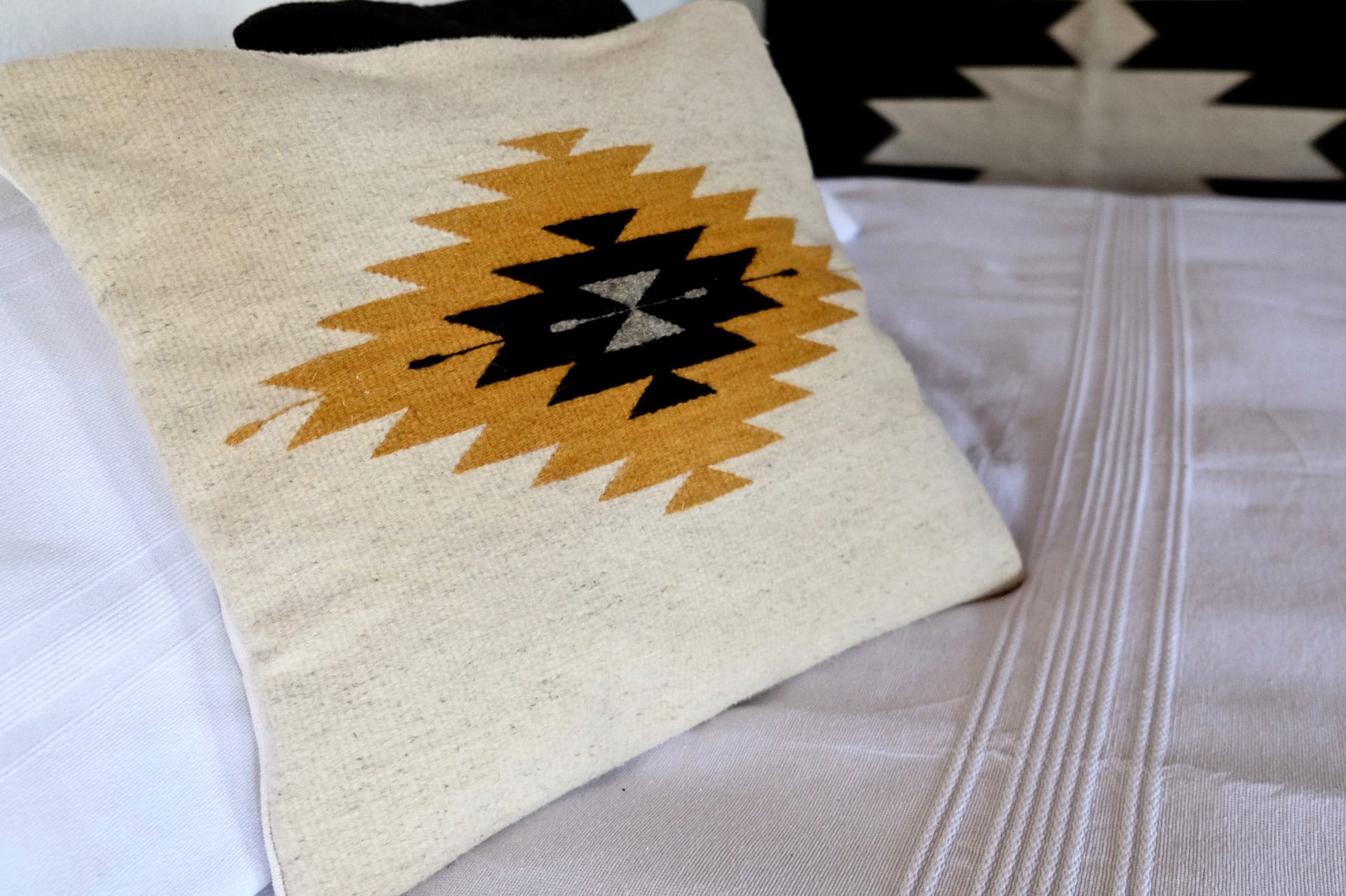 Zapotec Diamond Handmade Cushion | Natural + Ochre - Nakawe Trading