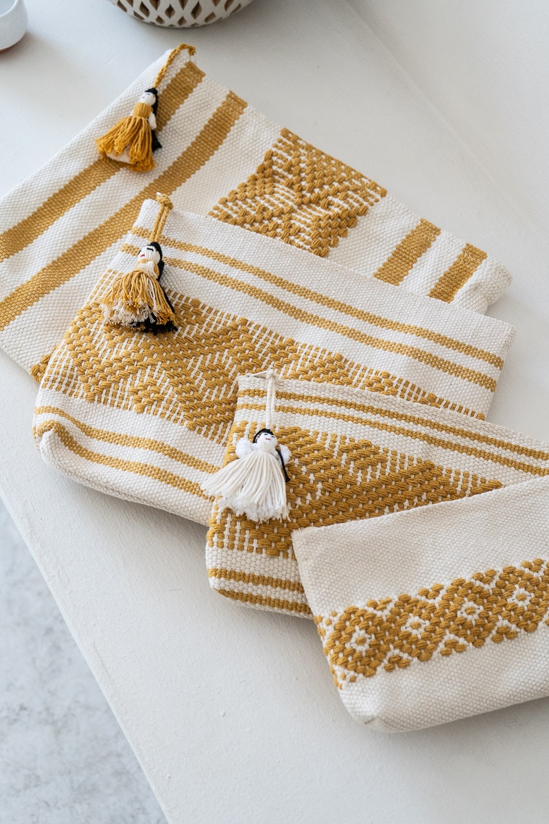 Handwoven Mexican textile bag | Ochre on White