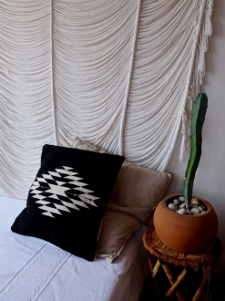 Zapotec Diamond Handmade Cushion | Black