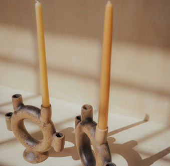 Kan Candle Holder