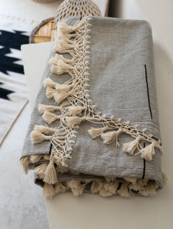 Handwoven Mexican Blanket | grey + natural