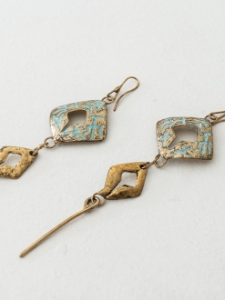 Tonalnan Handmade Bronze Earrings | Patterned with Patina Finish